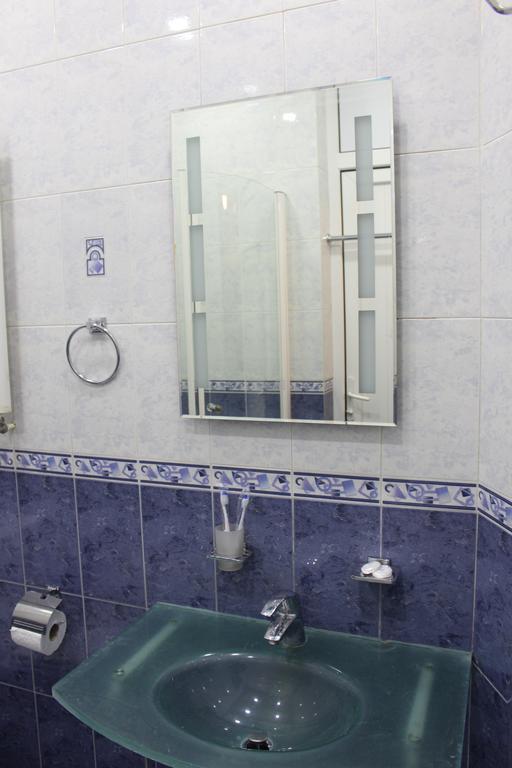 טביליסי V Park Hotel חדר תמונה