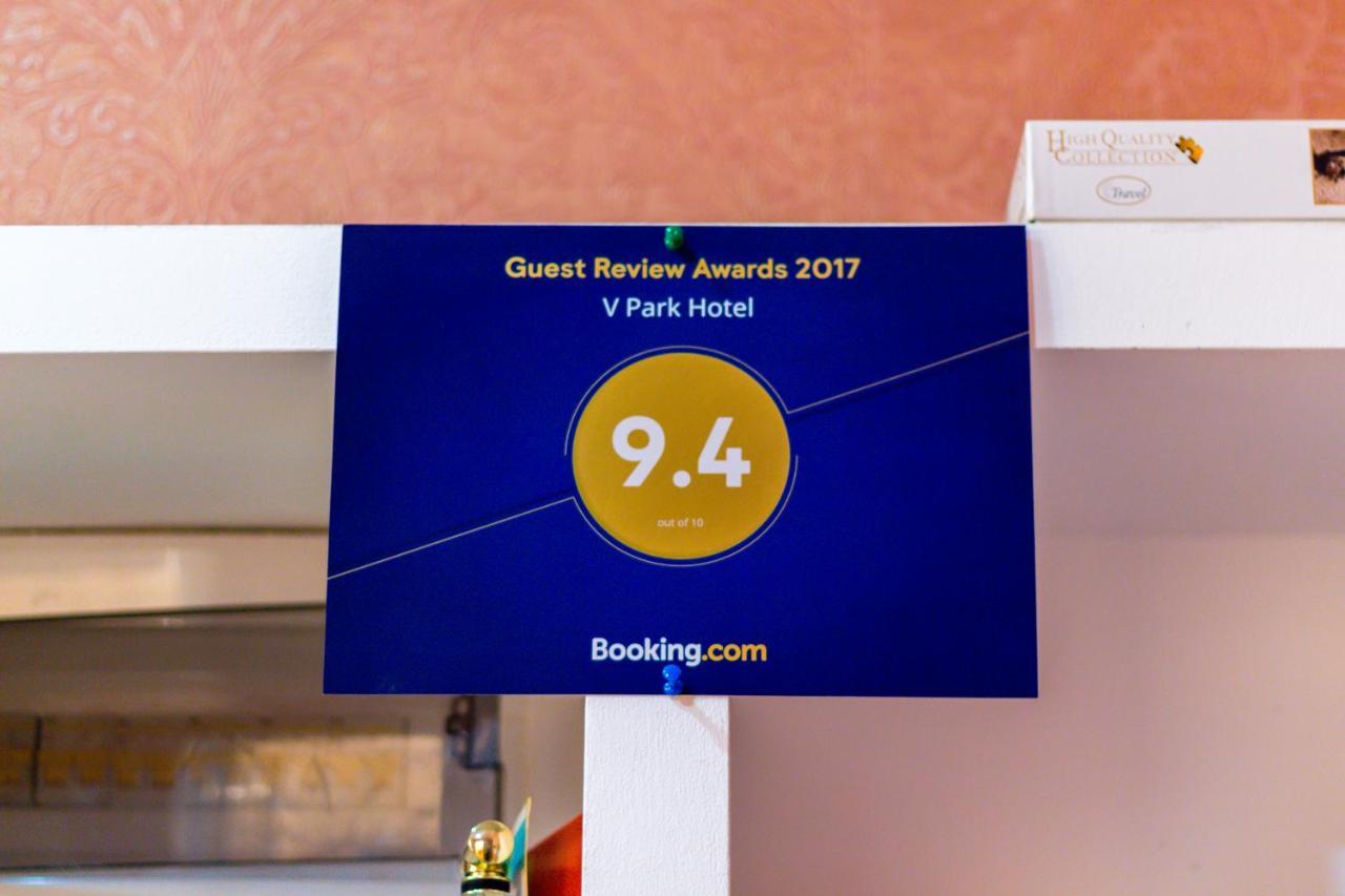 טביליסי V Park Hotel מראה חיצוני תמונה