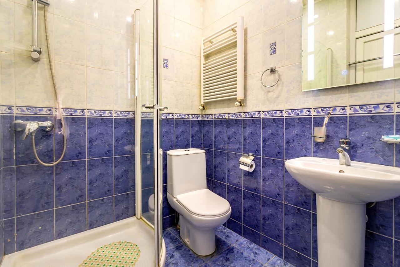 טביליסי V Park Hotel מראה חיצוני תמונה