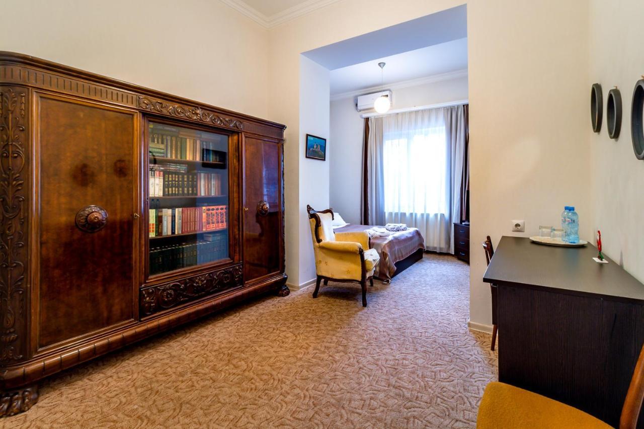 טביליסי V Park Hotel מראה חיצוני תמונה